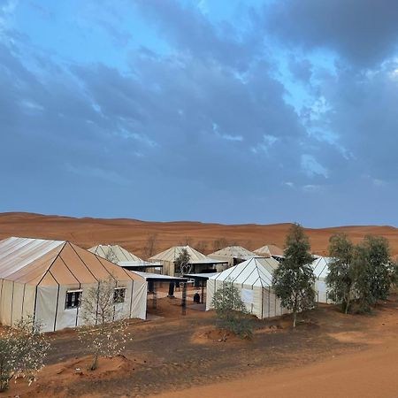 Toop Luxury Camp Hotel เมอร์ซูกา ภายนอก รูปภาพ