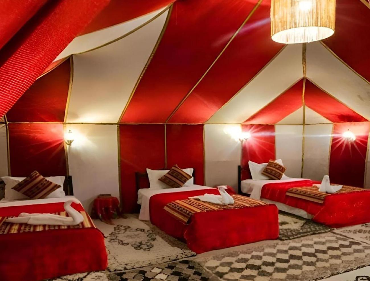 Toop Luxury Camp Hotel เมอร์ซูกา ภายนอก รูปภาพ