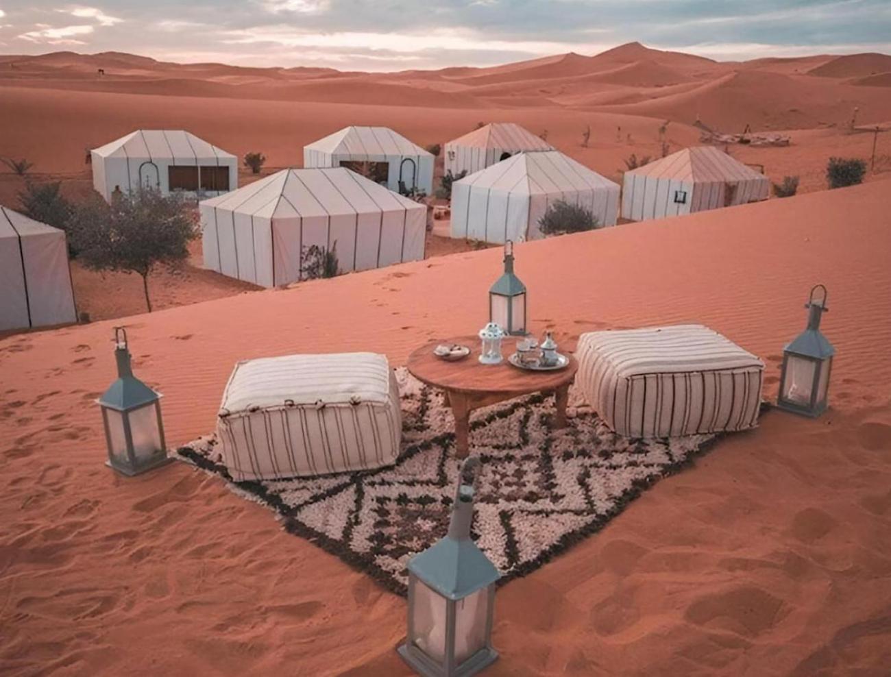 Toop Luxury Camp Hotel เมอร์ซูกา ภายนอก รูปภาพ